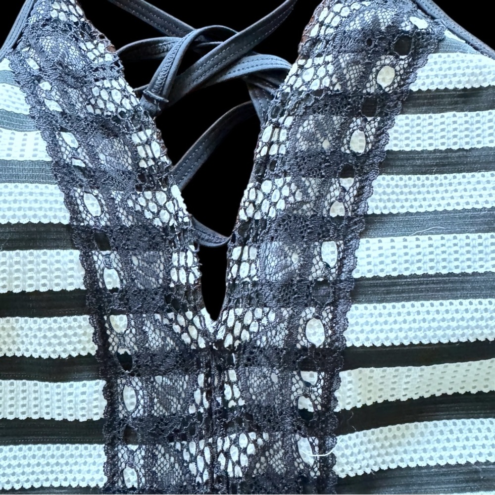 NWT Cyn & Luca White & Black Stripe Lace One Piece Bathing Suit - Picture 5 of 15